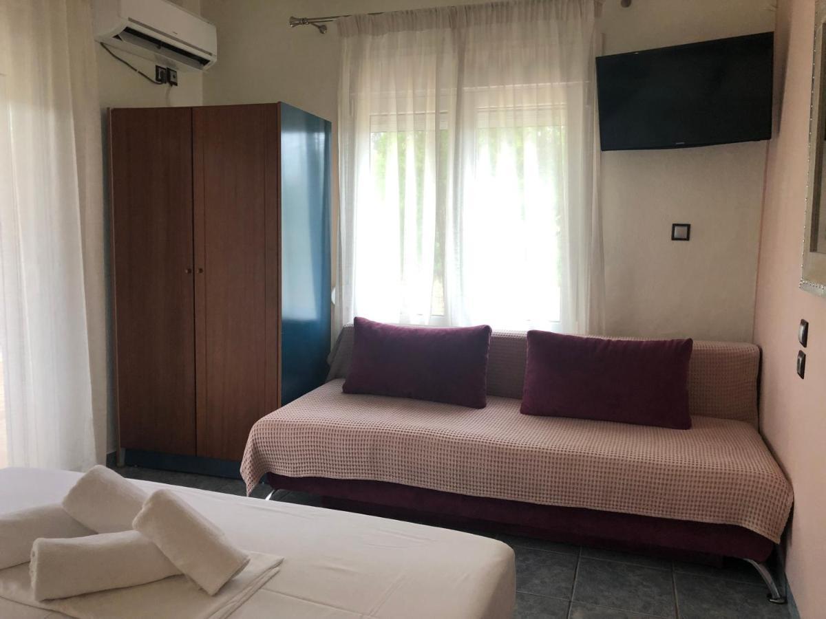 Plaisir Rooms Makriammos Exterior photo