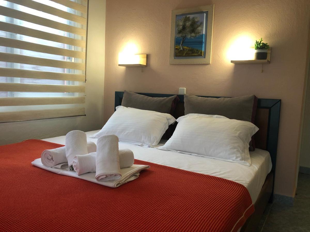 Plaisir Rooms Makriammos Exterior photo