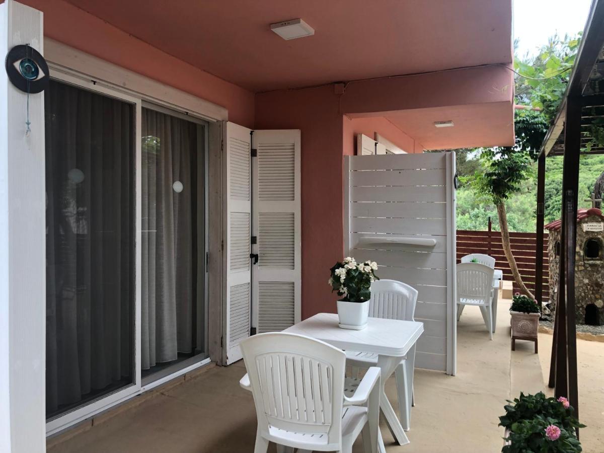 Plaisir Rooms Makriammos Exterior photo